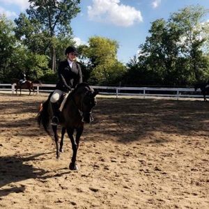 Meet your Posher, Lilly